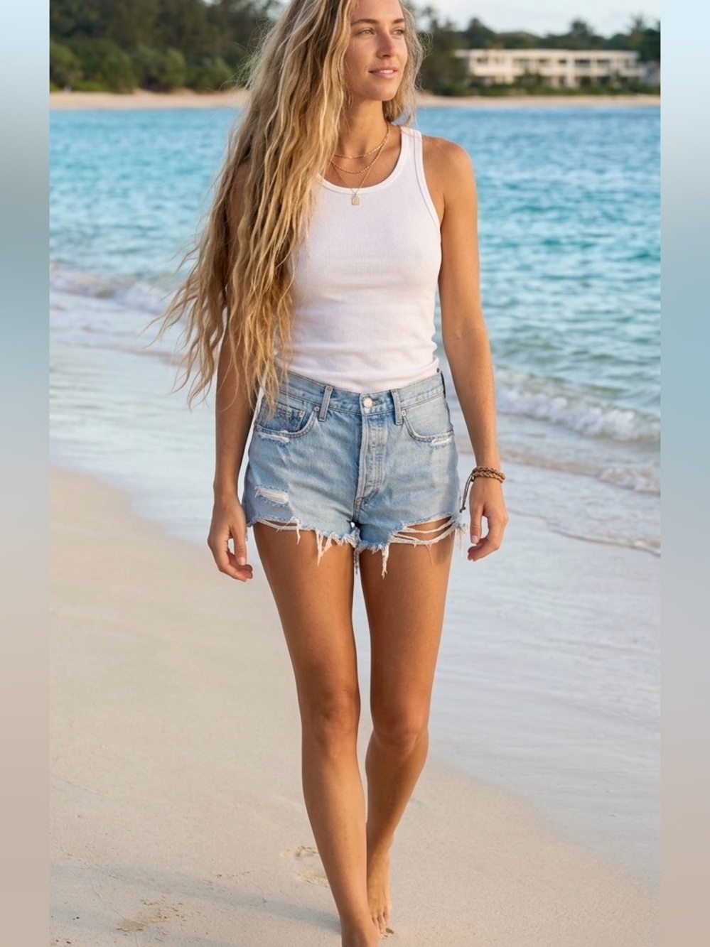 Agolde Parker Bitter Light Wash Distressed Denim Vintage Chopped Shorts Size 28